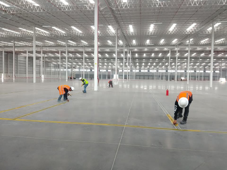 Piso Epóxico Industrial 16